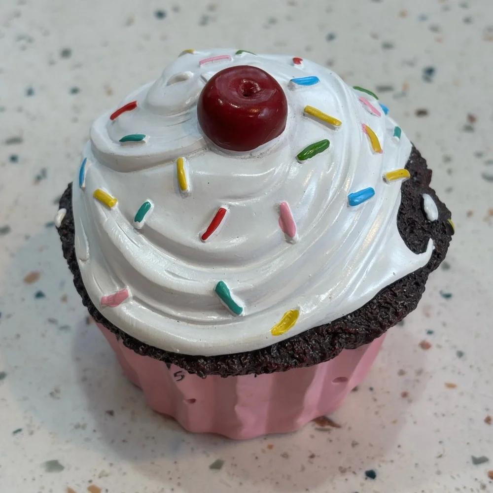 Pink Cupcake Kitchen Timer - Decorative‎ White Frosting Design